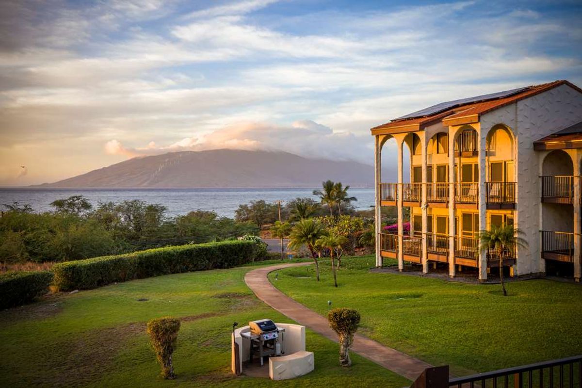 aston maui hill resort