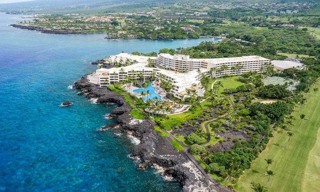 best hotels in kona
